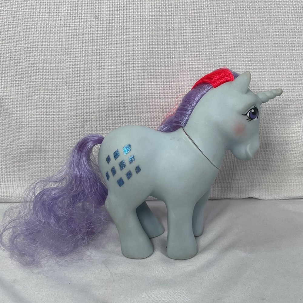 Vintage 1984 Hasbro My Little Pony Powder Rainbow Unicorn Blue Glitter Diamonds